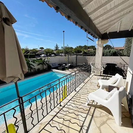 וילה Cosy 6 Pers Avec Billard ,piscine ,jacuzzi Et Jardin *
