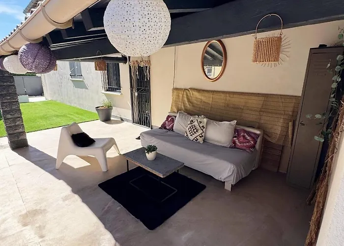 Vila Cosy 6 Pers Avec Billard ,piscine ,jacuzzi Et Jardin