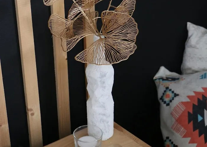 Cosy 6 Pers Avec Billard ,piscine ,jacuzzi Et Jardin Villa Lunel-Viel