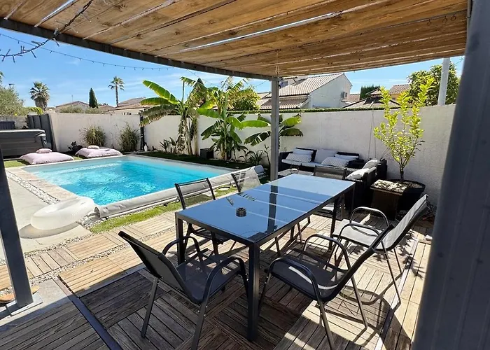 Cosy 6 Pers Avec Billard ,piscine ,jacuzzi Et Jardin * Lunel-Viel